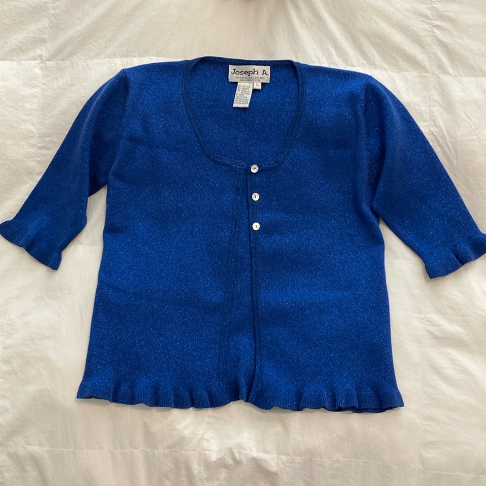 Joseph A. silk metallic ruffled 1/2 sleeve sweater